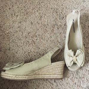 Naturalizer Bola Espadrille Tan Linen 6.5 N Narrow